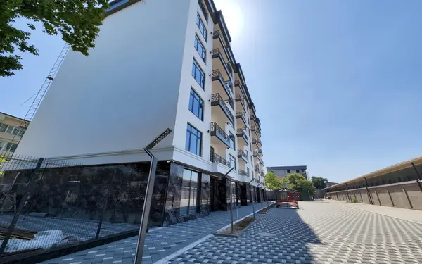 Riyozi Residence